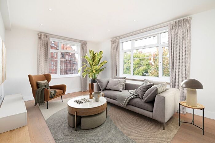 2 Bedroom Flat To Rent In Lower Sloane Street, London, SW1W