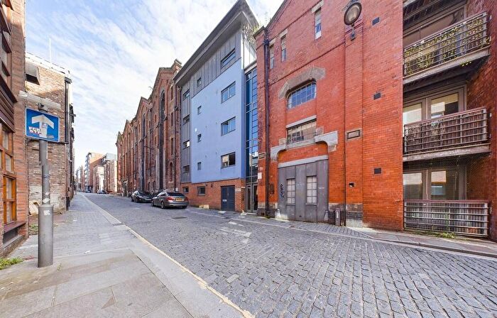 2 Bedroom Apartment To Rent In Henry Street, Liverpool, L1