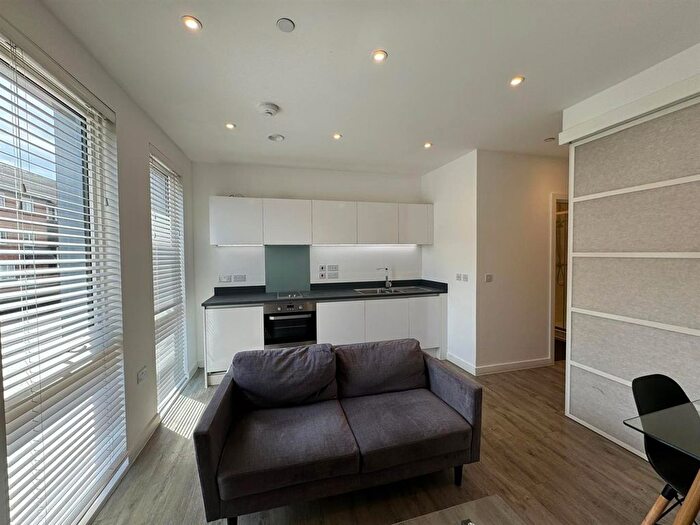 Studio To Rent In Kings Road, Reading, RG1