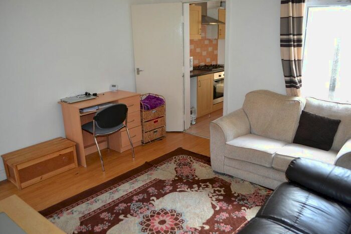 3 Bedroom Property To Rent In Hubert Road, Selly Oak, Birmingham, B29