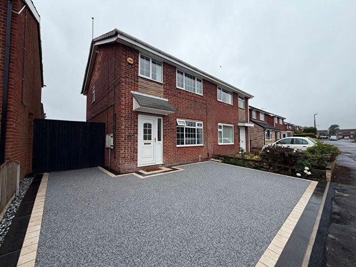 3 Bedroom Semi-Detached House To Rent In Glen Eagles Way, Retford, DN22