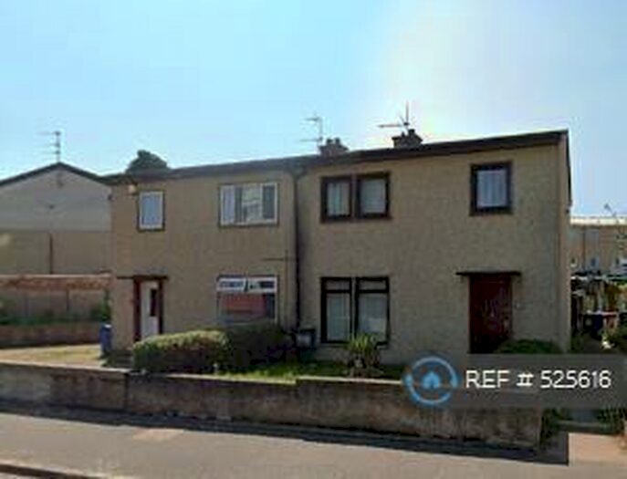 3 Bedroom Semi-Detached House To Rent In Kirkoswald Drive, Clydebank, G81