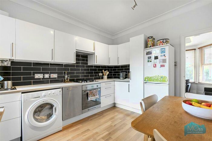1 Bedroom Apartment To Rent In Barrington Road, Crouch End, London, N8