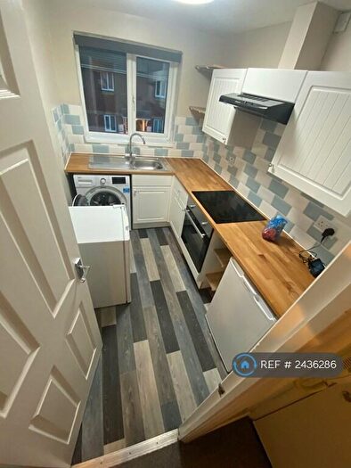 1 Bedroom Flat To Rent In Whitehall Close, Colchester, CO2