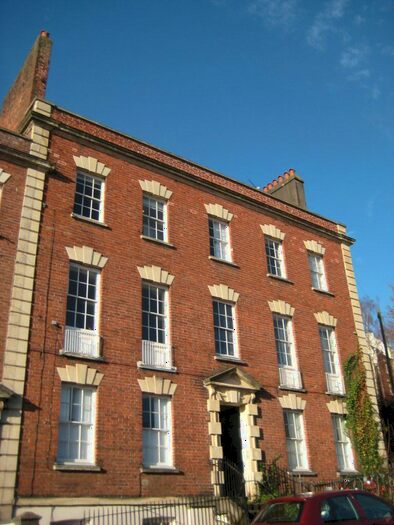 3 Bedroom Flat To Rent In Albermarle Row &#; Flat, BS8