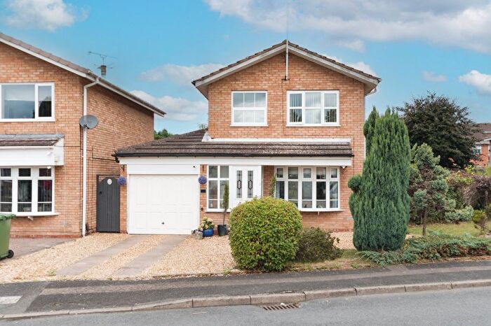 3 Bedroom Detached House For Sale In Atcham Close, Redditch, Worcestershire, B98