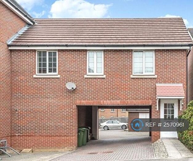 2 Bedroom Flat To Rent In Thyme Avenue, Whiteley, Fareham, PO15