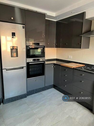 3 Bedroom Terraced House To Rent In Skiers Street, London, E15