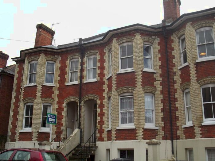 1 Bedroom Apartment To Rent In Martyr Road, Guildford, GU1