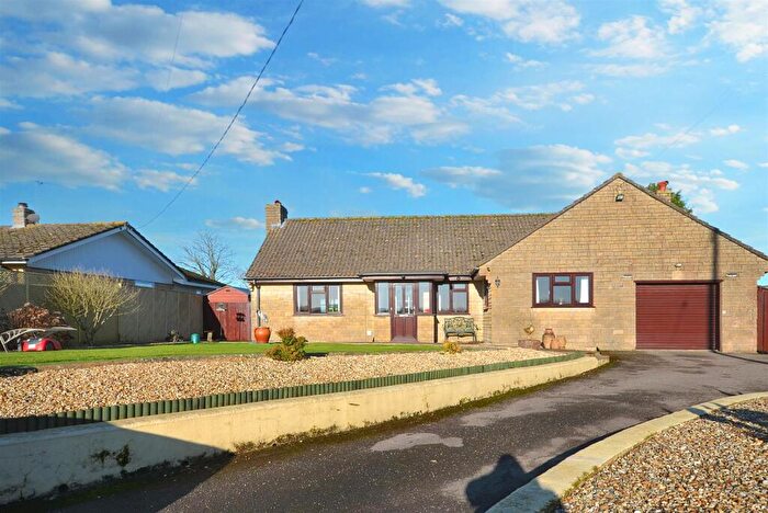 3 Bedroom Detached Bungalow For Sale In Kingston, Hazelbury Bryan, Sturminster Newton, DT10