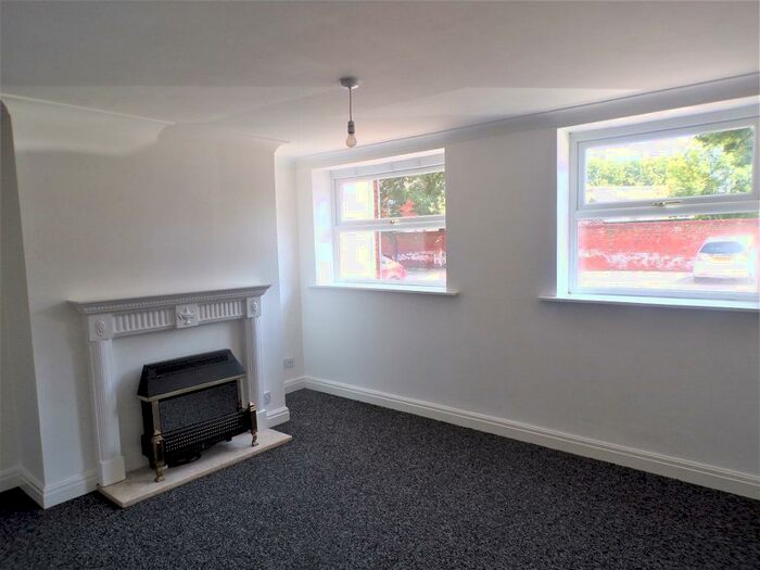 1 Bedroom Apartment To Rent In Rosedale Mansions, Hull, HU3