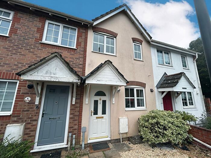 2 Bedroom Town House To Rent In Beaulieu Drive, Yeovil, BA21