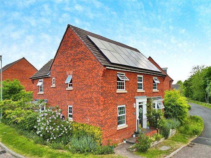 4 Bedroom Detached House For Sale In Cottams Meadow, Morda, Oswestry, Shropshire, SY10