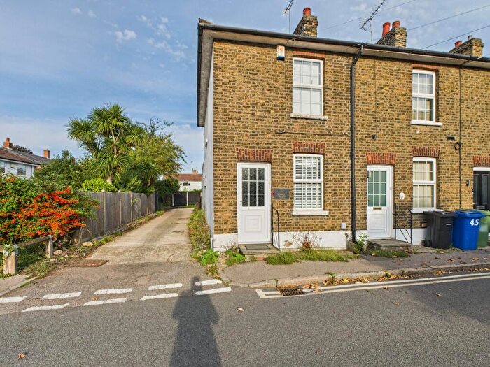 2 Bedroom Cottage For Sale In Rowley Road, Orsett, RM16