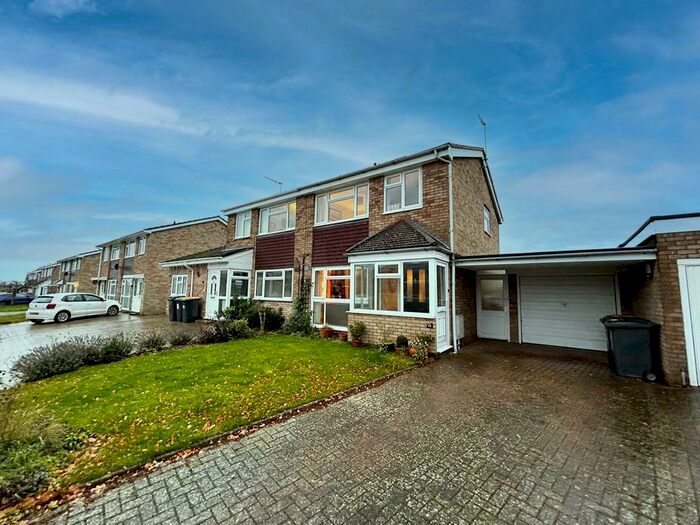3 Bedroom Semi-Detached House To Rent In Manor Farm Way, Sharnbrook, MK44