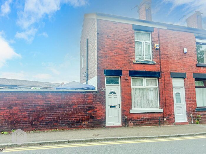 2 Bedroom End Of Terrace House For Sale In Francis Street, Farnworth, Bolton, Greater Manchester, BL4