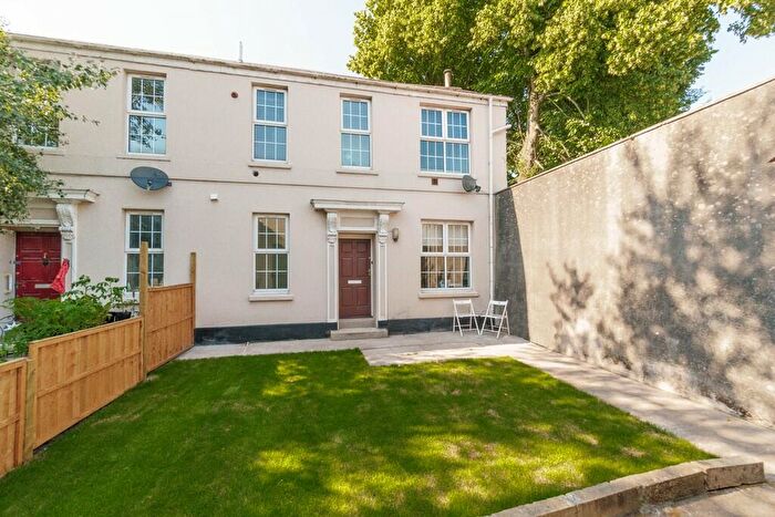 2 Bedroom Terraced House To Rent In Ladywell Place, Plymouth, PL4