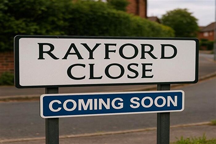 3 Bedroom House For Sale In Rayford Close, Peacehaven, BN10