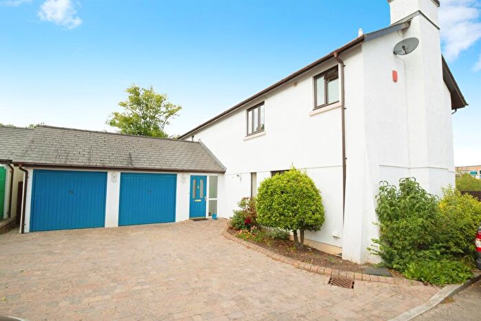 4 Bedroom Detached House For Sale In Cwrt Llanfair, St. Mary Church, Cowbridge, CF71