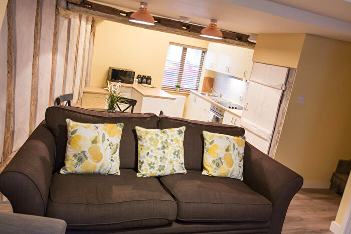 2 Bedroom Apartment To Rent In Apartment Harnall Court, CV1