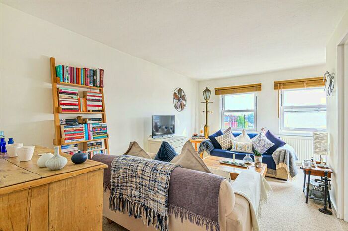 1 Bedroom Flat To Rent In Drylands Road, Crouch End, London, N8