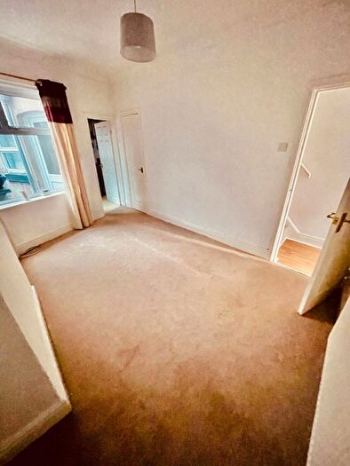 2 Bedroom Terraced House For Sale In Shaw Street, Runcorn, WA7
