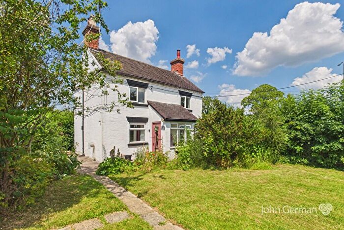 2 Bedroom Cottage For Sale In The Cottages, Derby Road, Doveridge, DE6