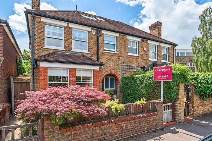 4 Bedroom Semi-Detached House For Sale In Varna Road, Hampton, TW12
