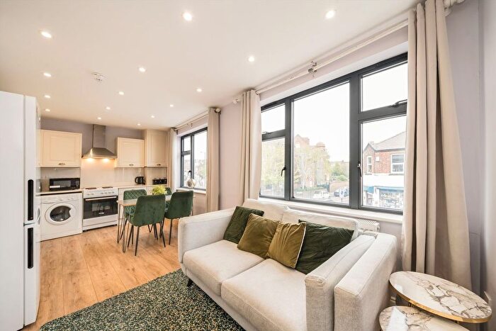 3 Bedroom Flat To Rent In Dudden Hill Lane, Willesden Green, NW10