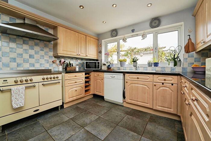4 Bedroom Detached House For Sale In Village Street, Harvington, Evesham, Worcestershire, WR11