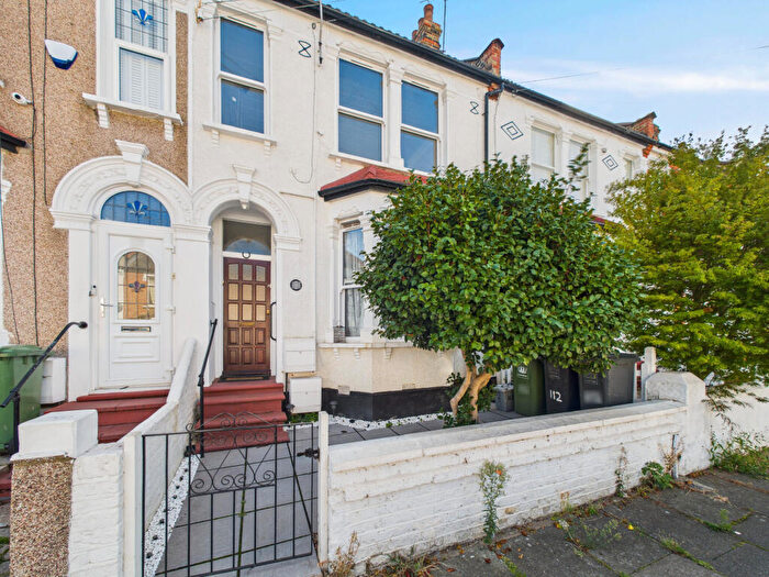 1 Bedroom Flat For Sale In Farley Road, London, SE6