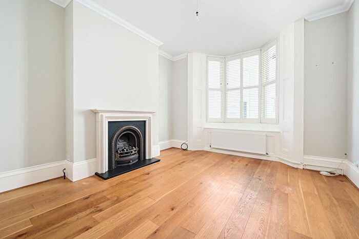 1 Bedroom Flat For Sale In Devonshire Place, Brighton, BN2