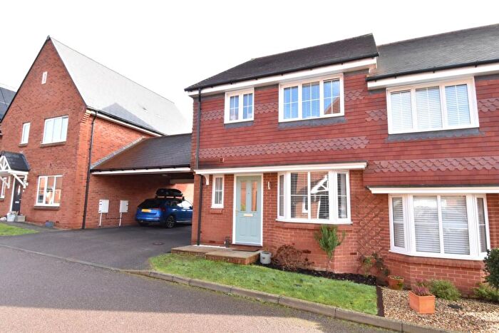 3 Bedroom Semi Detached House For Sale In Young Lane, Harrietsham, Maidstone, ME17