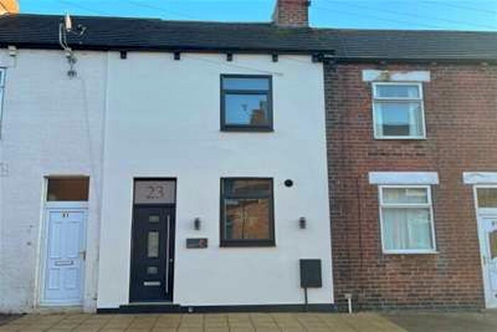 2 Bedroom House To Rent In Cannon Street, Castleford, WF10