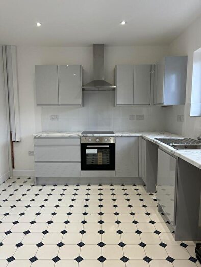 2 Bedroom Barn Conversion To Rent In Templecombe Lane, Buckhorn Weston, SP8