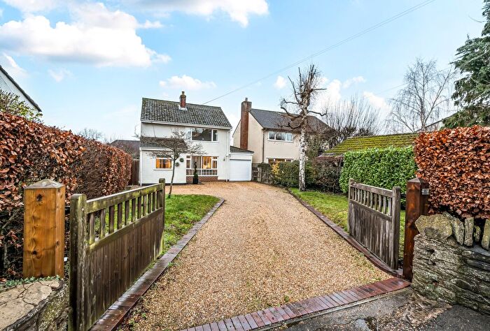 4 Bedroom Detached House For Sale In Beesmoor Road, Frampton Cotterell, South Gloucestershire, BS36