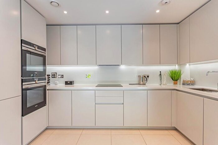 2 Bedroom Apartment To Rent In Glen Island Maidenhead, SL6