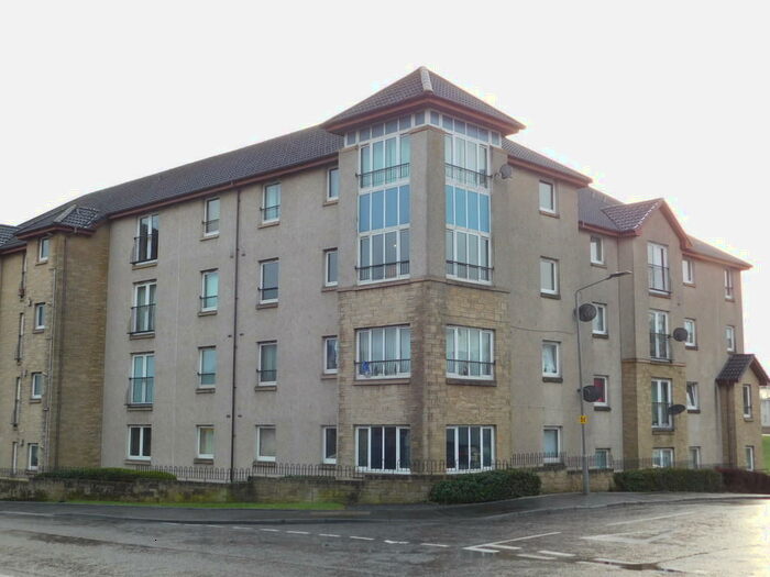 2 Bedroom Apartment To Rent In Ladysmill, FK2