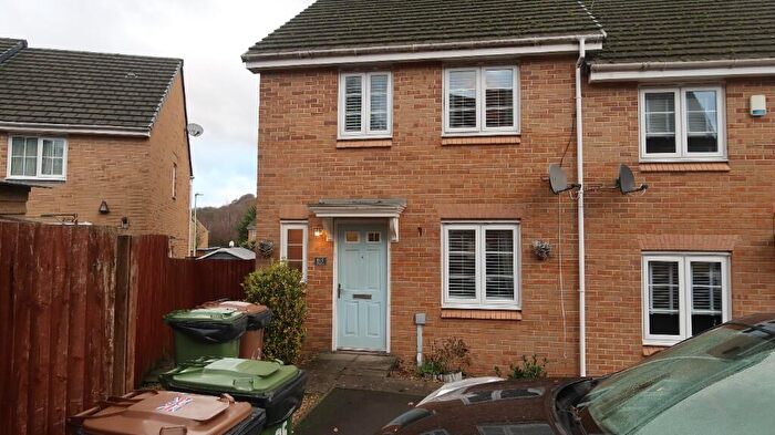 3 Bedroom End Of Terrace House For Sale In Mill-race, Abercarn, NP11