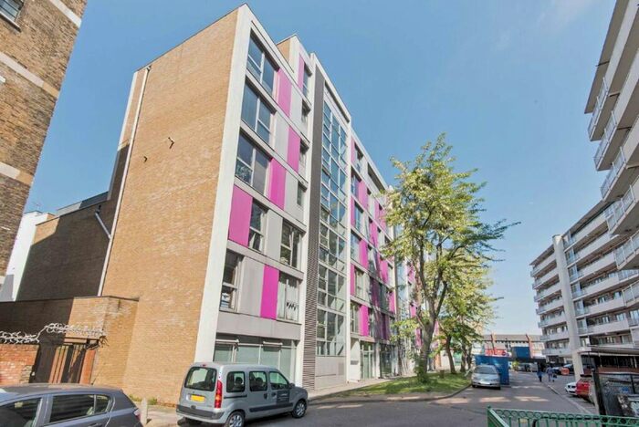 2 Bedroom Flat To Rent In Umberston Street, Aldgate, E1