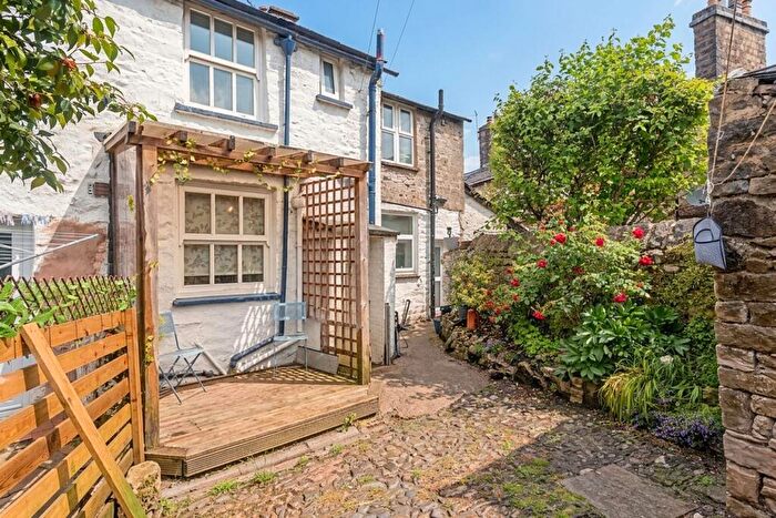 2 Bedroom Terraced House For Sale In Back Lane, Kendal, LA9