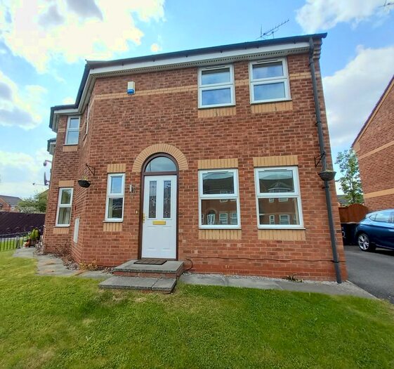 3 Bedroom Semi-Detached House To Rent In Barker Street, Crewe, CW2