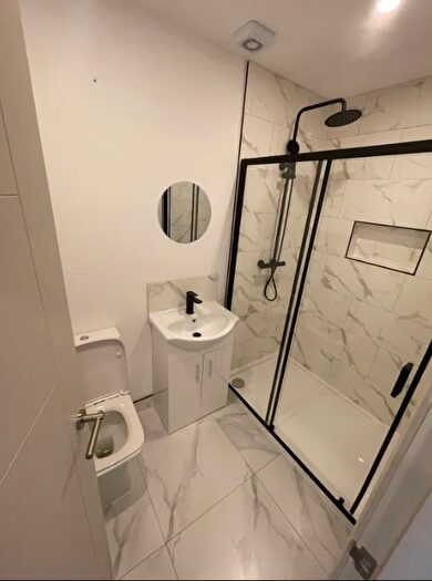 1 Bedroom Flat To Rent In High Street, Sutton, SM1