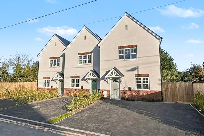 3 Bedroom End Of Terrace House For Sale In Hamworthy, BH15