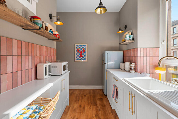 2 Bedroom Flat For Sale In Roebank Street, Dennistoun, G31