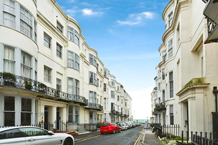 2 Bedroom Flat For Sale In Atlingworth Street, Brighton, BN2