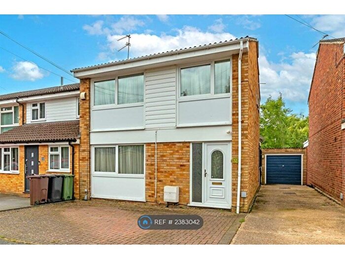 3 Bedroom End Of Terrace House To Rent In St Albans, St Albans, AL4