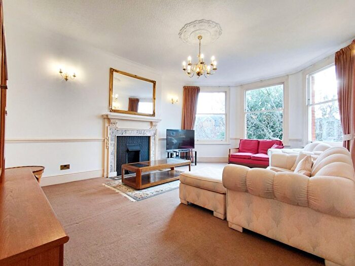 4 Bedroom Maisonette To Rent In Park Hill, London, W5
