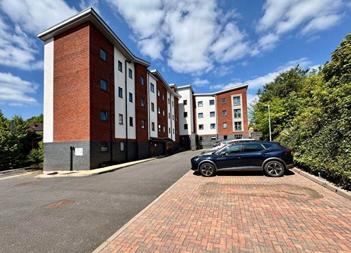 2 Bedroom Flat For Sale In Ladywood Court, A Lichfield Road, Four Oaks, Sutton Coldfield, B74