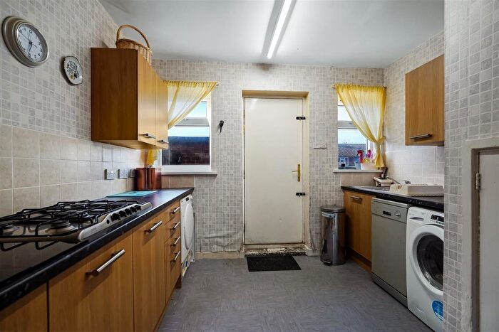 3 Bedroom Terraced House For Sale In Eden Crescent, Darlington, DL1